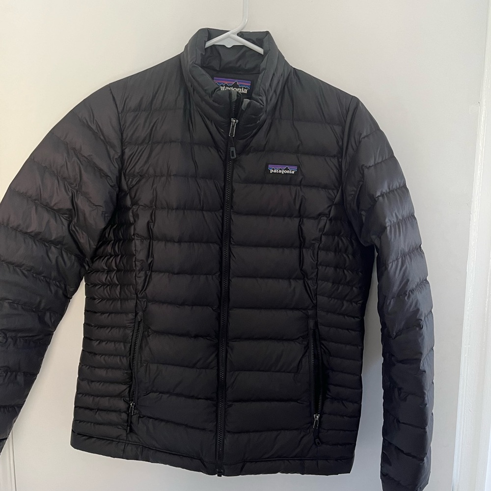 Women’s Patagonia Down Sweater- excellent condition